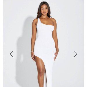 One shoulder white dress with split